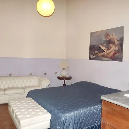 Charming In With Private Garden Daire *