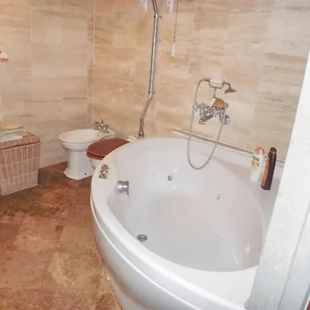 Daire Charming In With Private Garden *