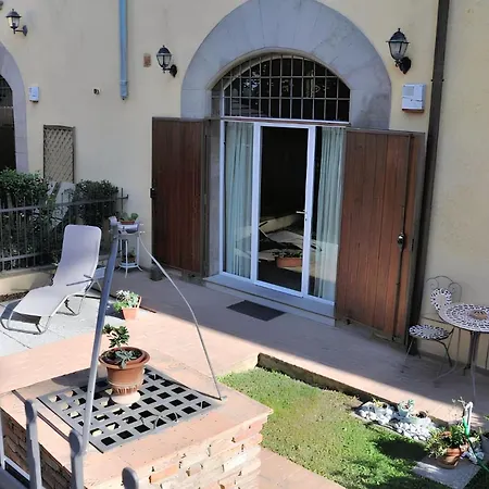 Charming In With Private Garden * Empoli